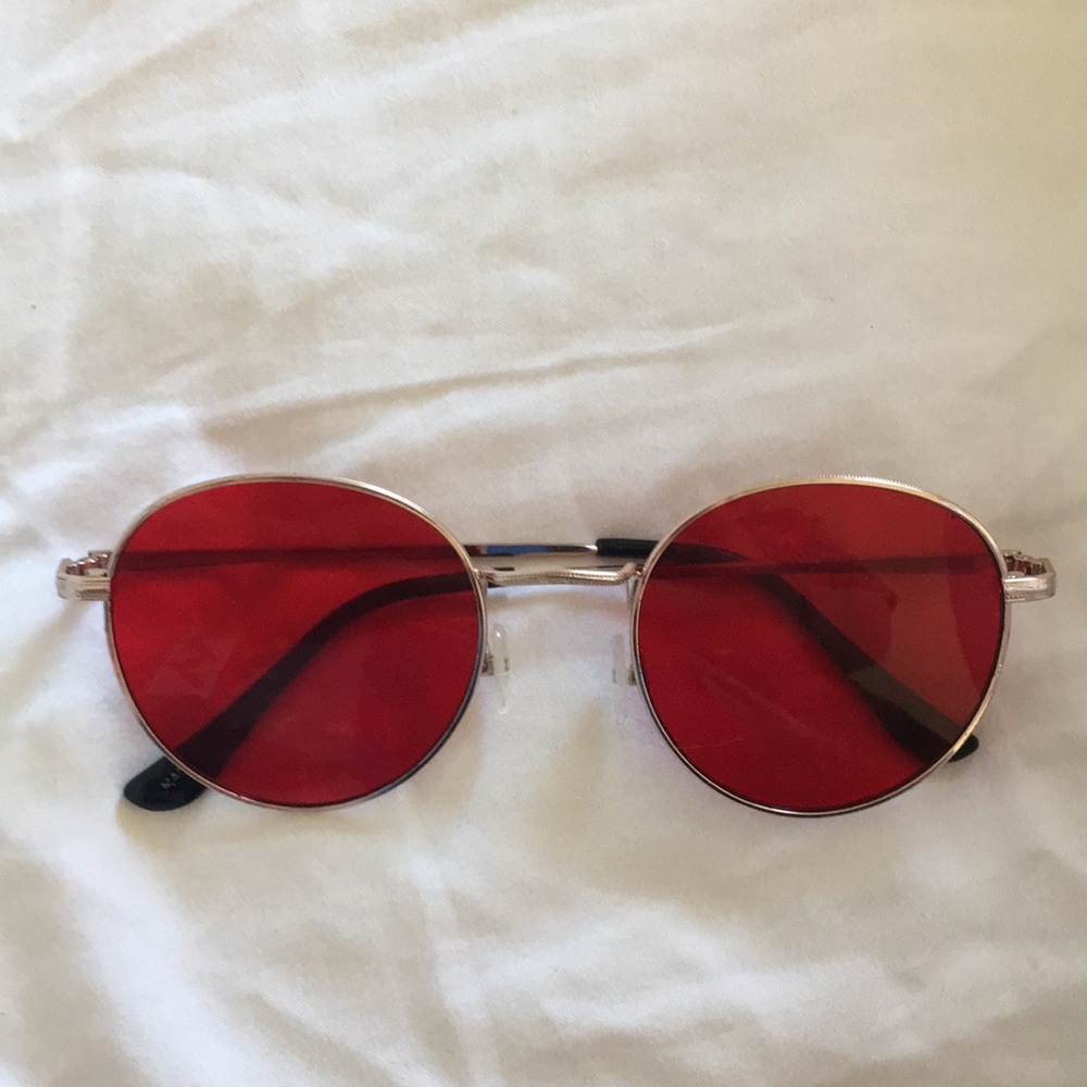 Tilly’s Red glasses